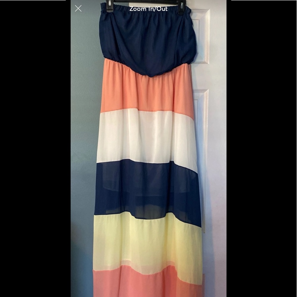 Ladies strapless summer dress